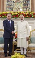 NEW DELHI, 6 MAY (UNI):- Prime Minister, Narendra Modi Meeting with President of the Socialist Republic of Vietnam To Lam at Hyderabad house, in New Delhi on Wednesday. UNI PHOTO-3U